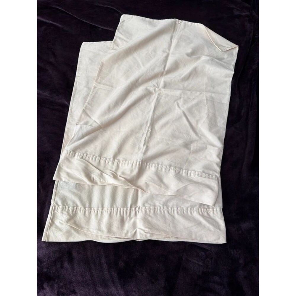 2 Beige Lauren Ralph Lauren pillow cases